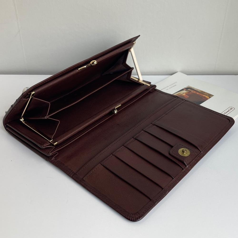 COACH Vintage Framed Envelope Kiss Lock Clutch 1990βs - Picture 7 of 16